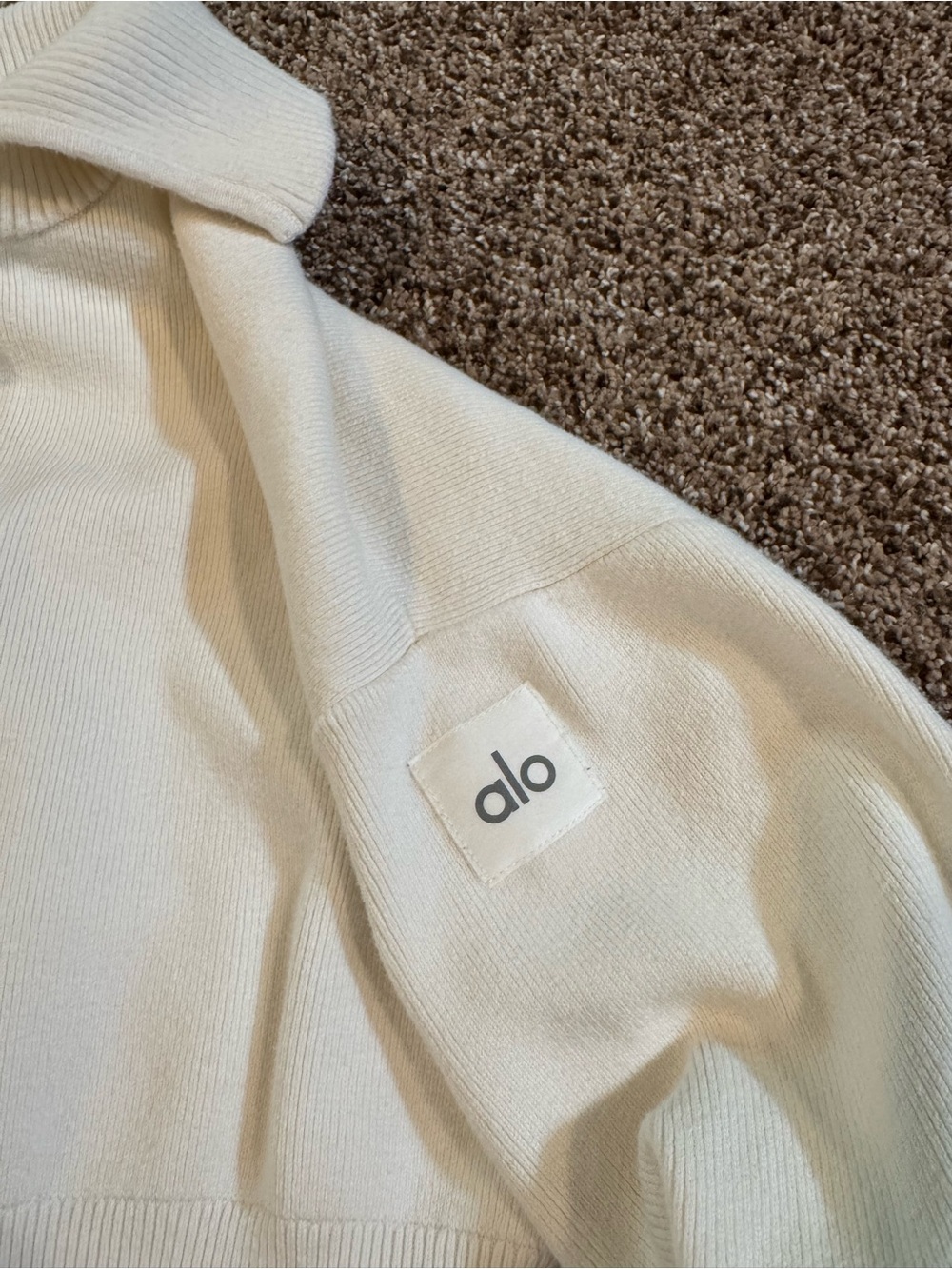 ALO Scholar Knit Cropped Full Zip Jacket IVORY Sz. XS $188 RETAIL - Picture 6 of 9